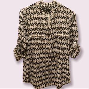 NWT Black and white Ivanka Trump blouse